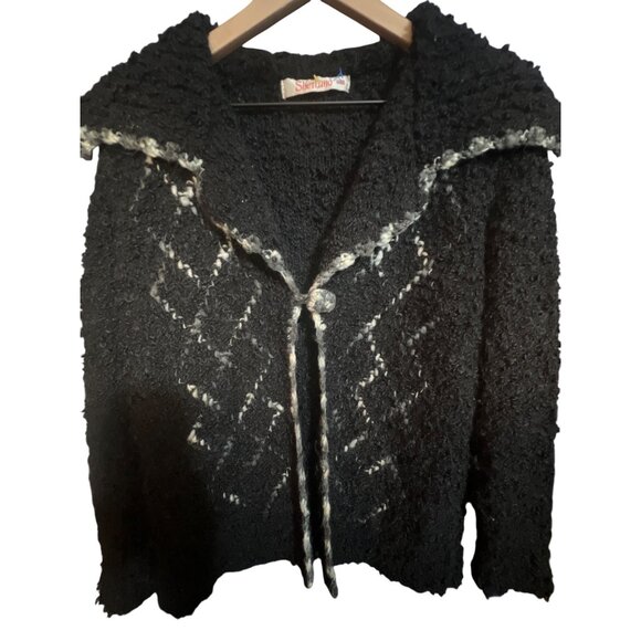 Shetland Wool Black & Gray Button-Up Cardigan Sweater With Zigzag Pattern - Picture 2 of 7